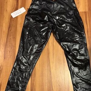 Yogo Black Shiny Leggings